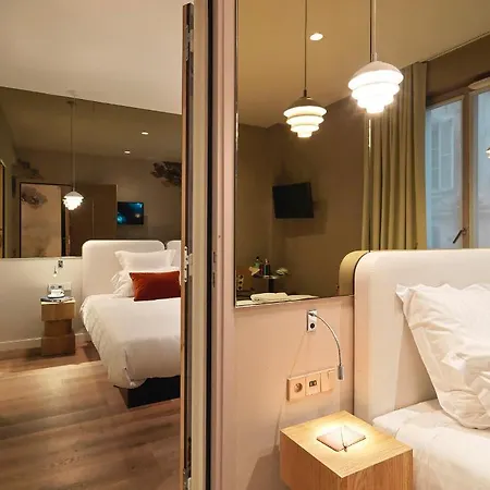 Hotel Le Katorze Paris