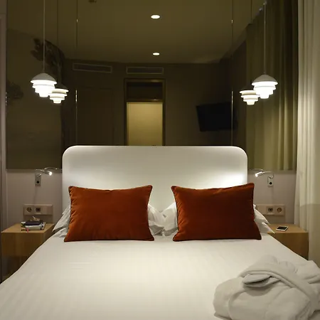 Hotel Le Katorze