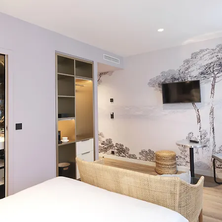 Hotel Le Katorze